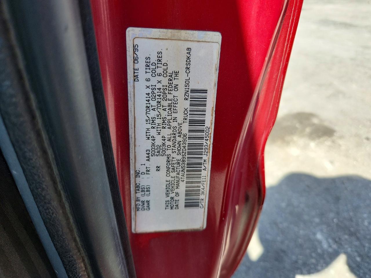 1995 Toyota Tacoma Base Burgundy vin: 4TAUN53B9SZ043906
