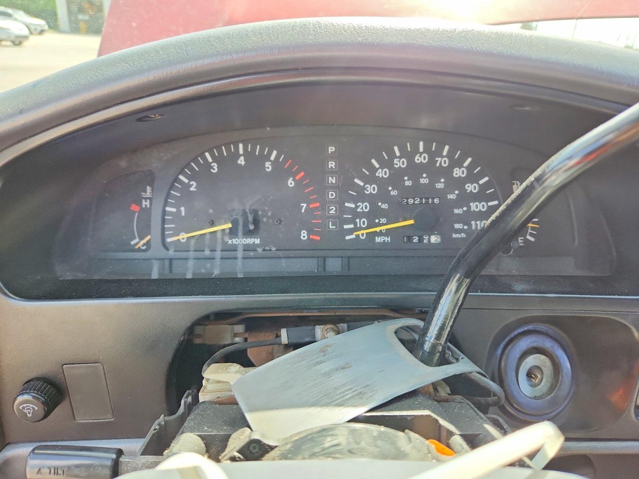 1995 Toyota Tacoma Base Burgundy vin: 4TAUN53B9SZ043906