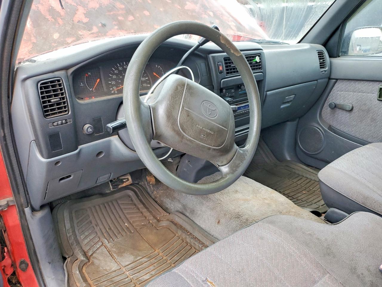 1995 Toyota Tacoma Base Red vin: 4TAUN53BXSZ053196