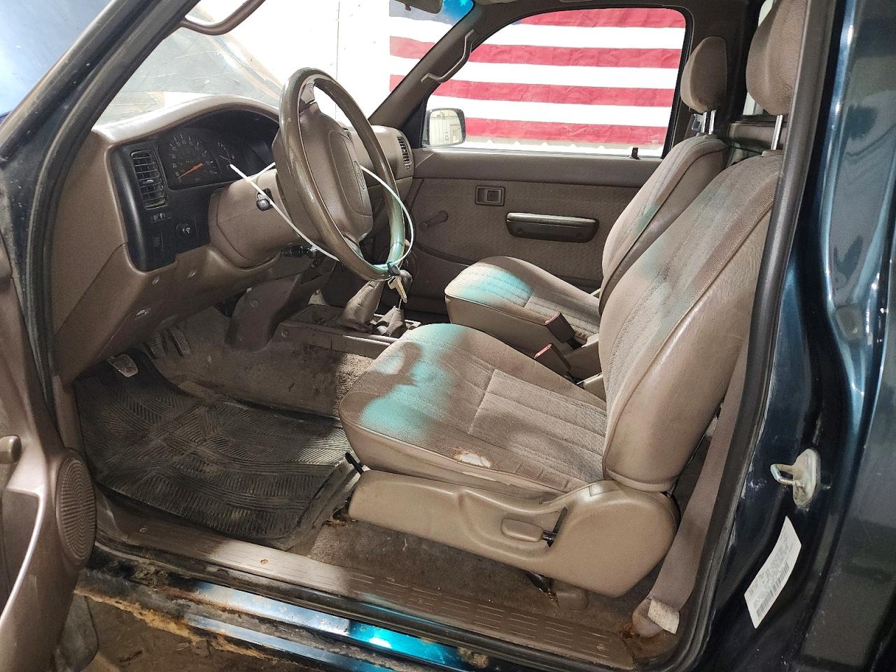 1995 Toyota Tacoma Base Green vin: 4TAUN61CXSZ035170