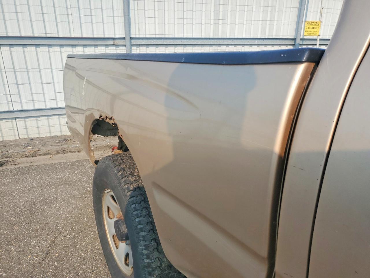 1995 Toyota Tacoma Beige vin: 4TAUN61CXSZ043141