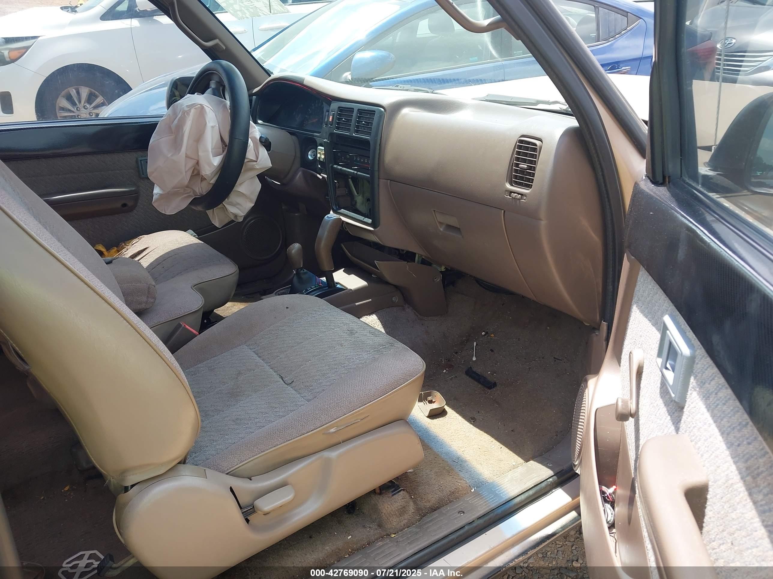 1995 Toyota Tacoma Xtracab Gold vin: 4TAUN73C3SZ059278
