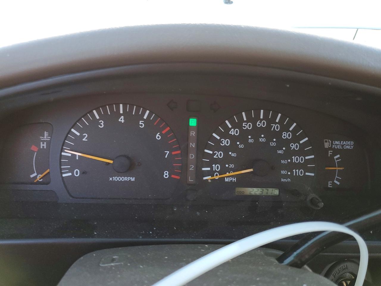 1999 Toyota Tacoma Xtracab White vin: 4TAVL52N0XZ570875