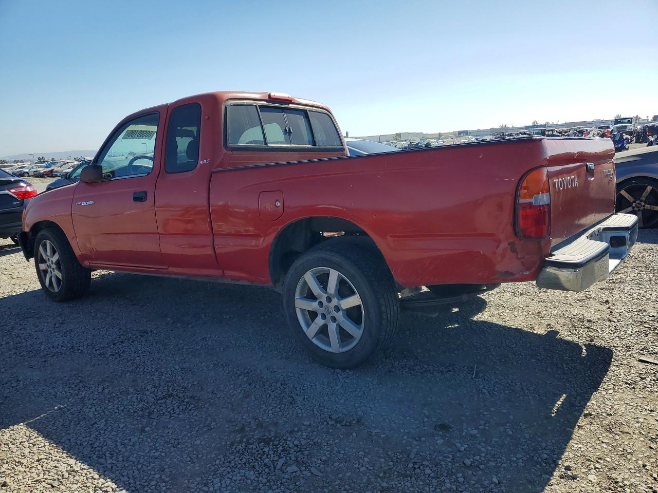 2000 Toyota Tacoma Xtracab Red vin: 4TAVL52N0YZ663865