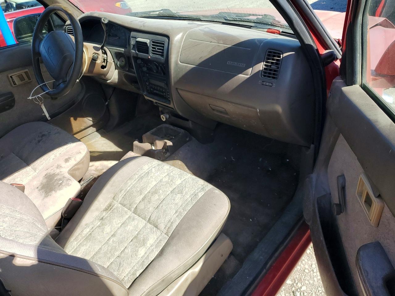 2000 Toyota Tacoma Xtracab Red vin: 4TAVL52N0YZ663865