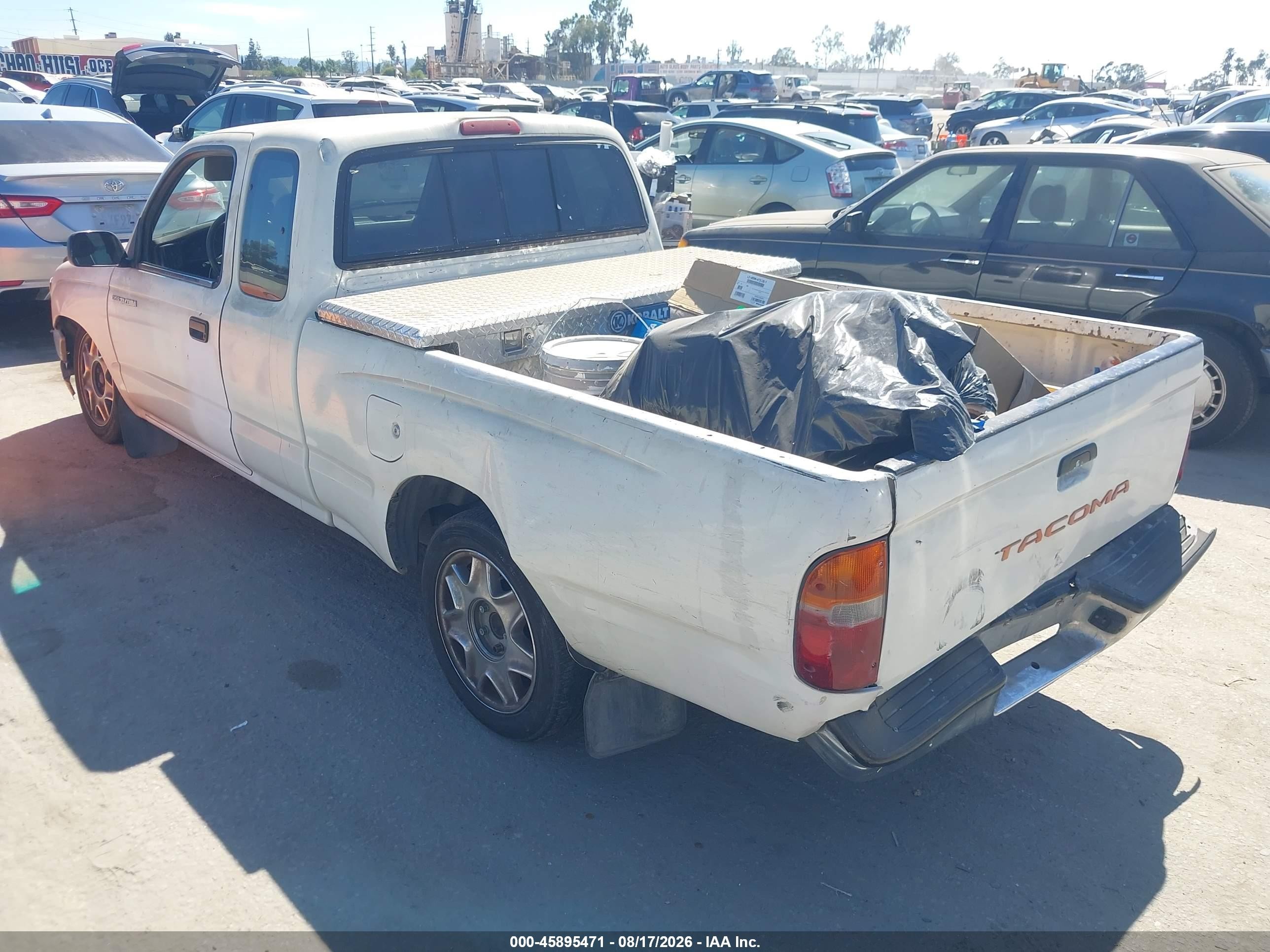 1996 Toyota Tacoma Xtracab White vin: 4TAVL52N1TZ099796