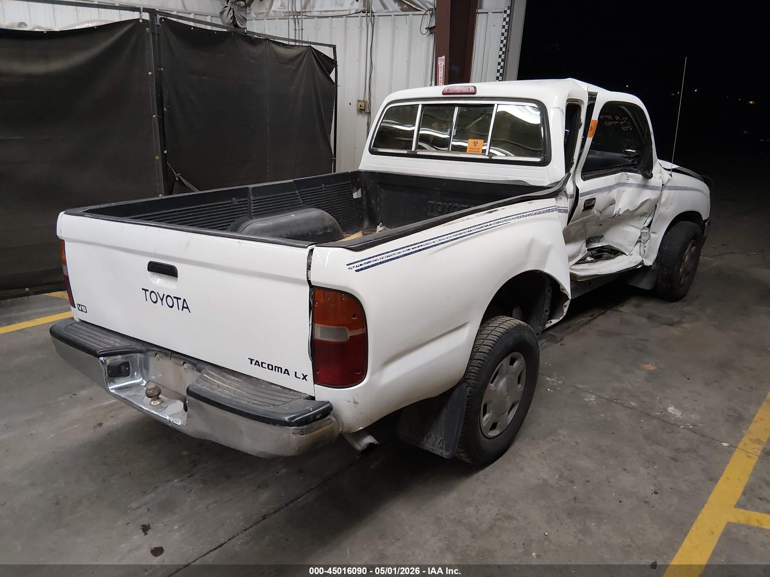 1996 Toyota Tacoma Xtracab White vin: 4TAVL52N1TZ114846