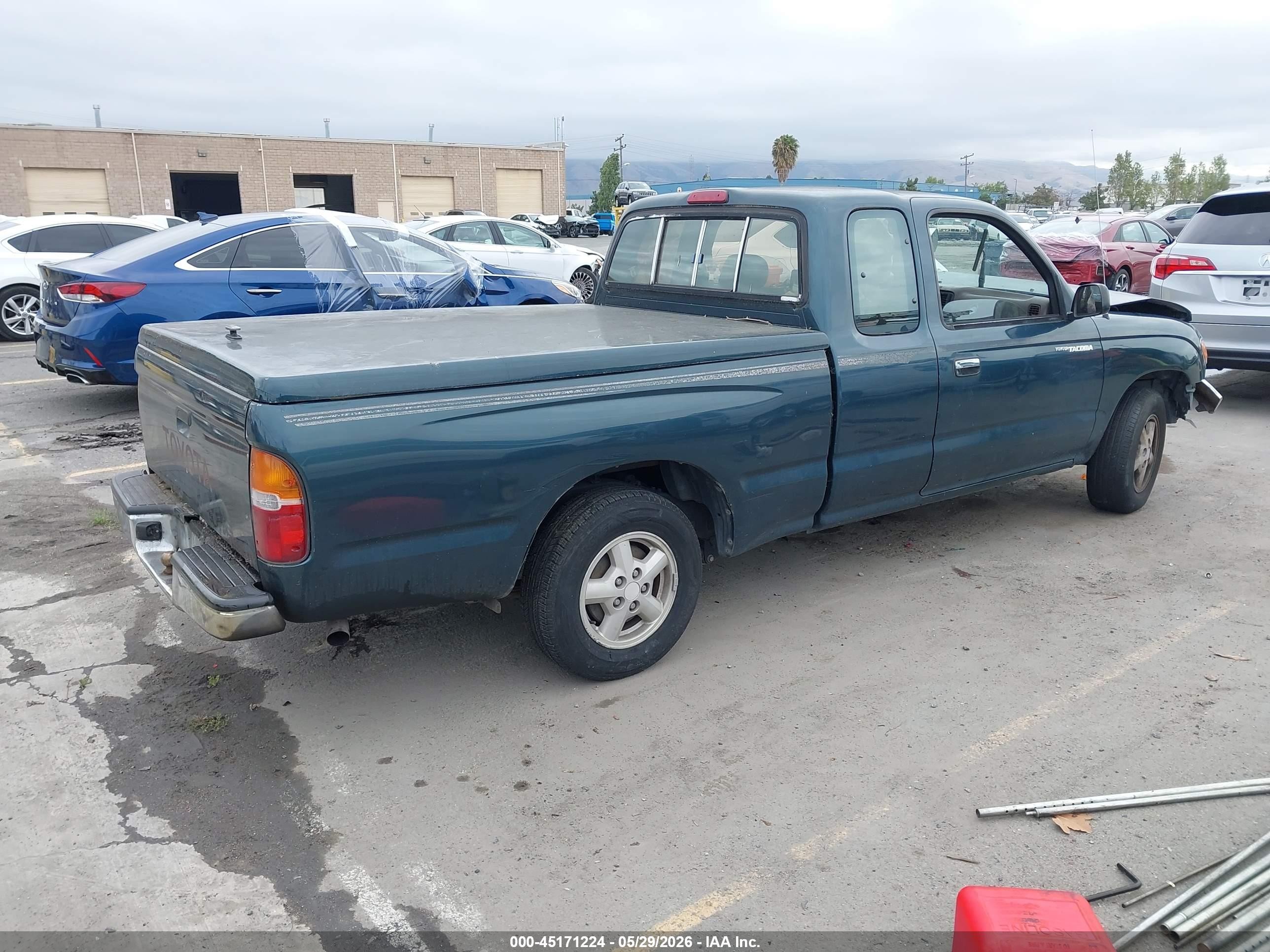 1996 Toyota Tacoma Xtracab Green vin: 4TAVL52N1TZ117326