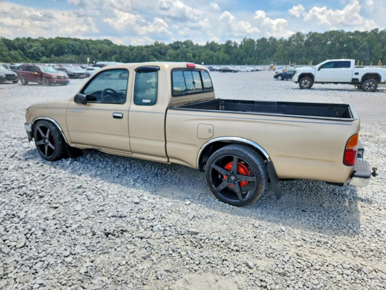 1996 Toyota Tacoma Xtracab Gold vin: 4TAVL52N1TZ154084