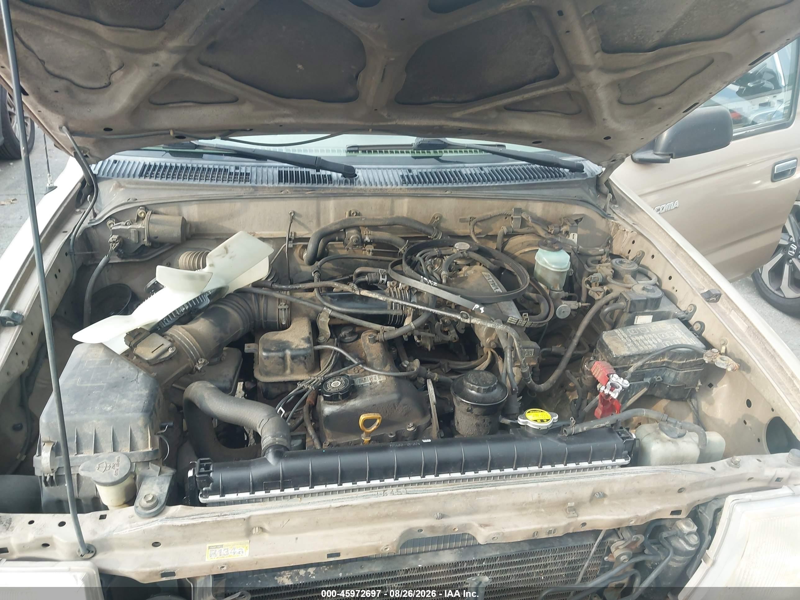 1998 Toyota Tacoma   Beige vin: 4TAVL52N1WZ070819