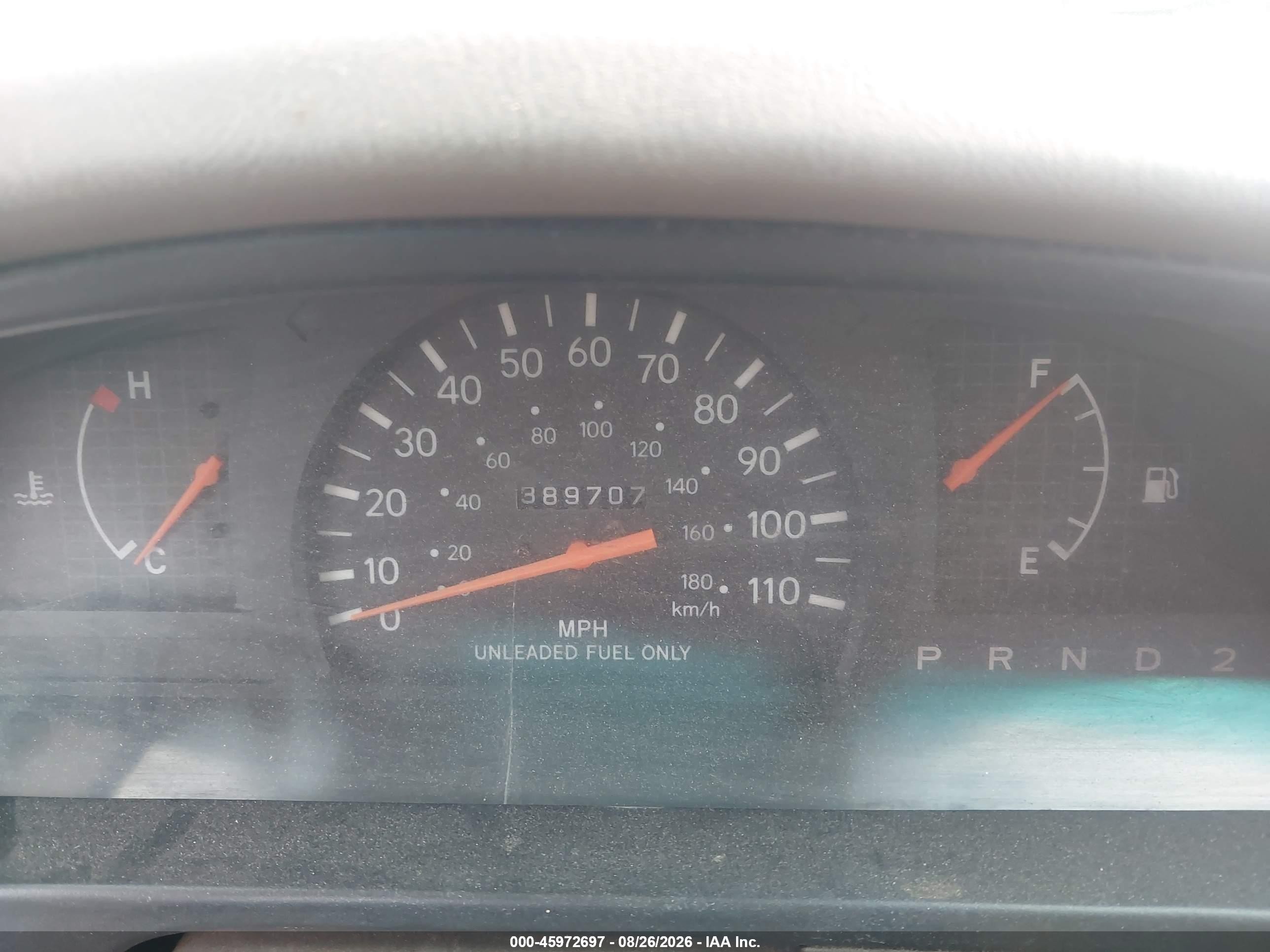 1998 Toyota Tacoma   Beige vin: 4TAVL52N1WZ070819