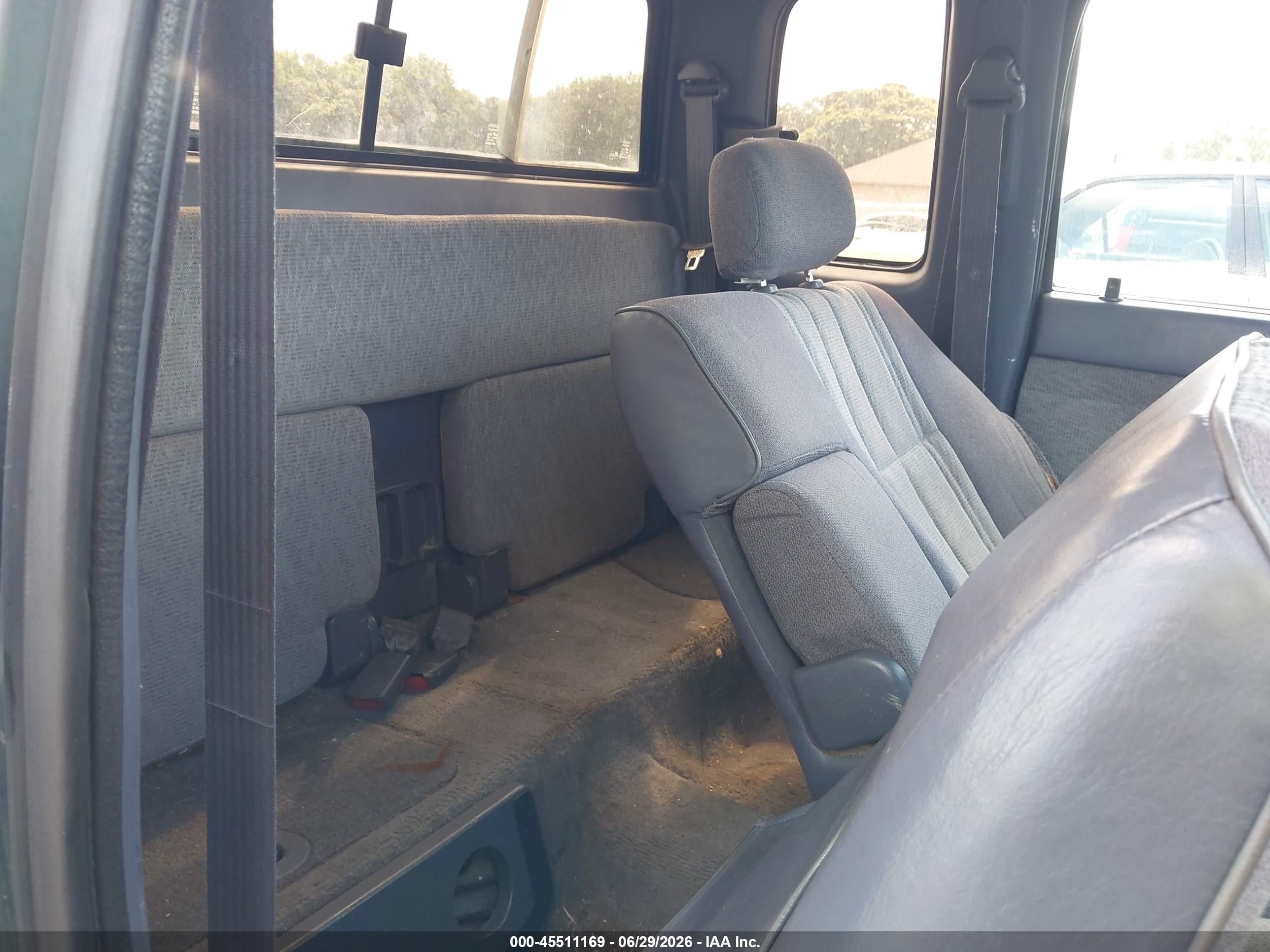 1998 Toyota Tacoma   Green vin: 4TAVL52N1WZ140173