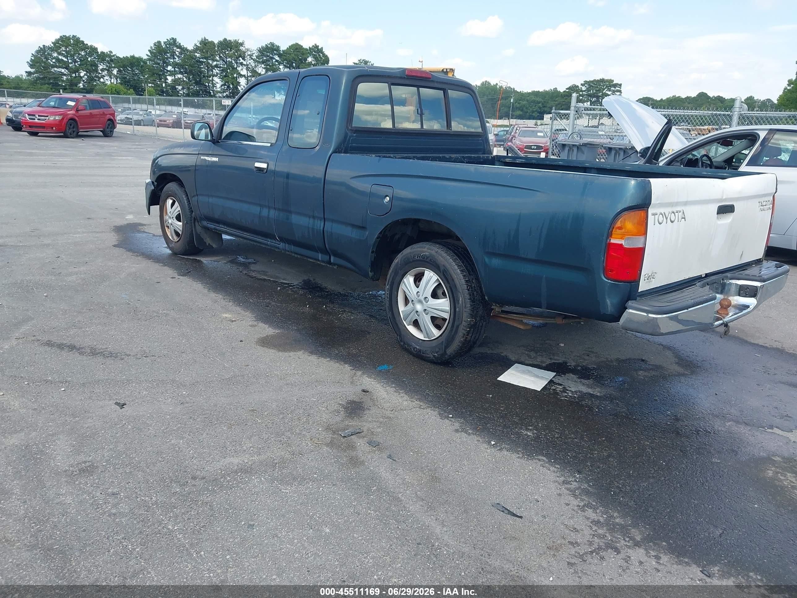 1998 Toyota Tacoma   Green vin: 4TAVL52N1WZ140173