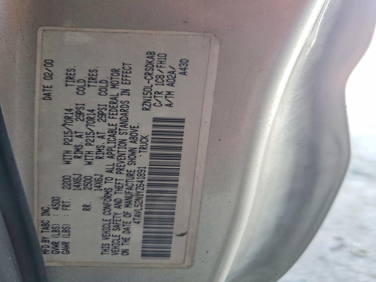 2000 Toyota Tacoma Xtracab Silver vin: 4TAVL52N1YZ641891