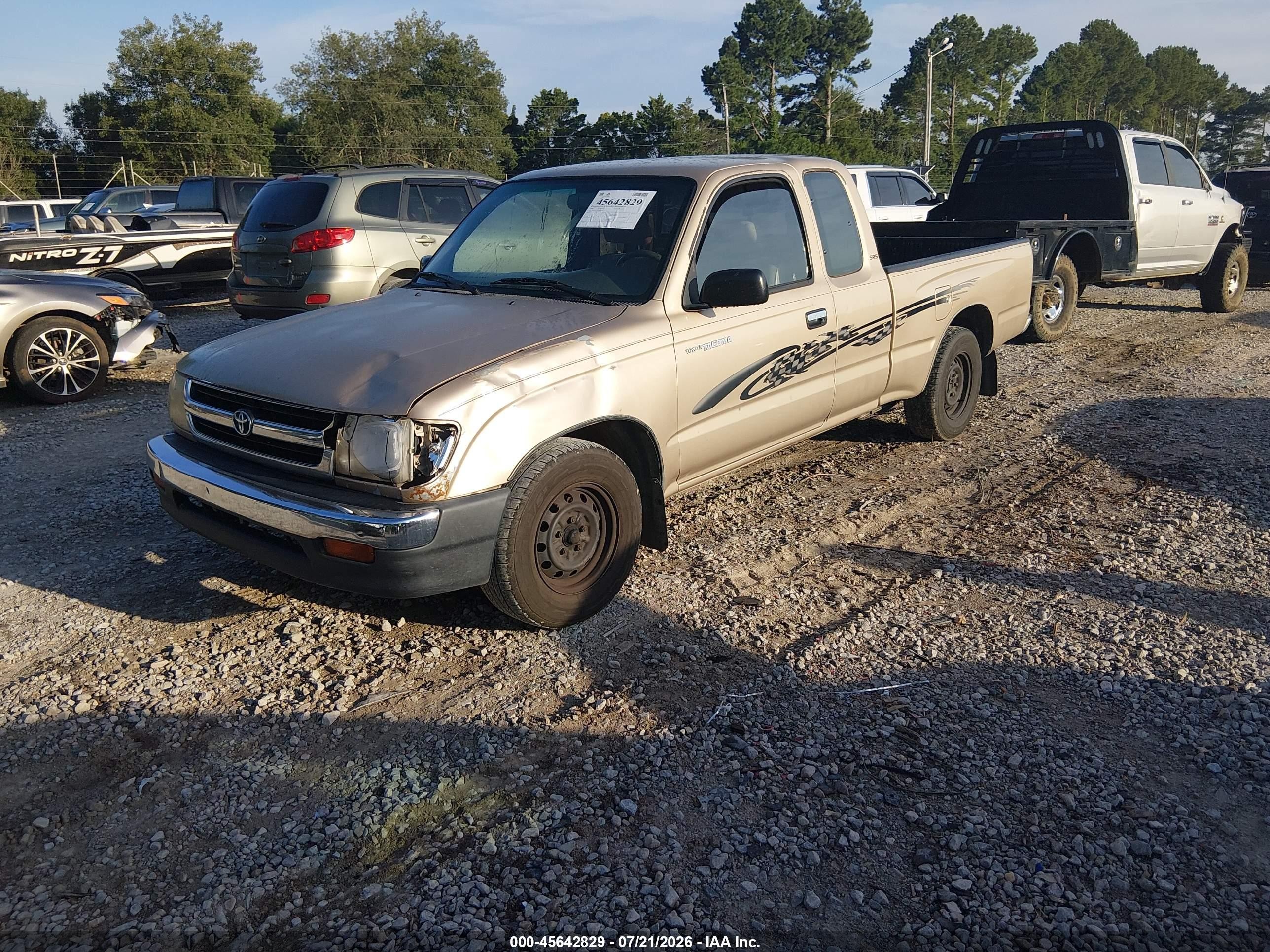 1998 Toyota Tacoma Gold vin: 4TAVL52N2WZ064284
