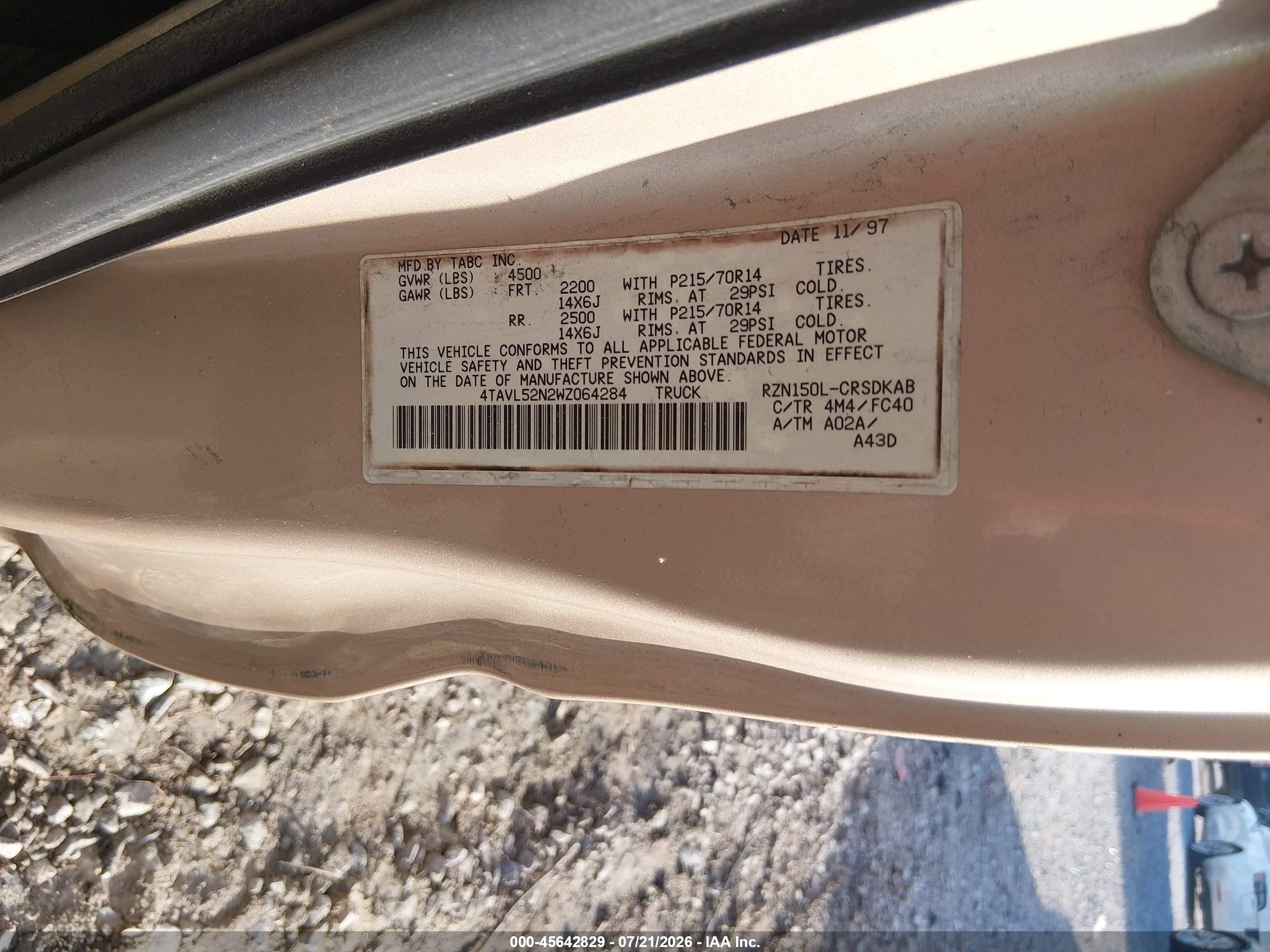 1998 Toyota Tacoma Gold vin: 4TAVL52N2WZ064284