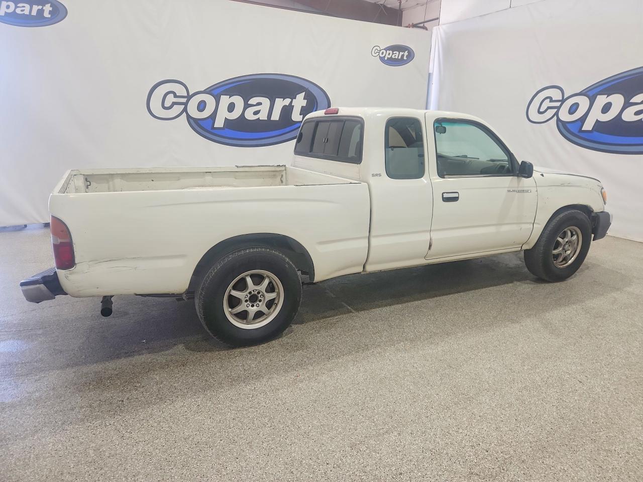 1998 Toyota Tacoma Xtracab White vin: 4TAVL52N2WZ146385