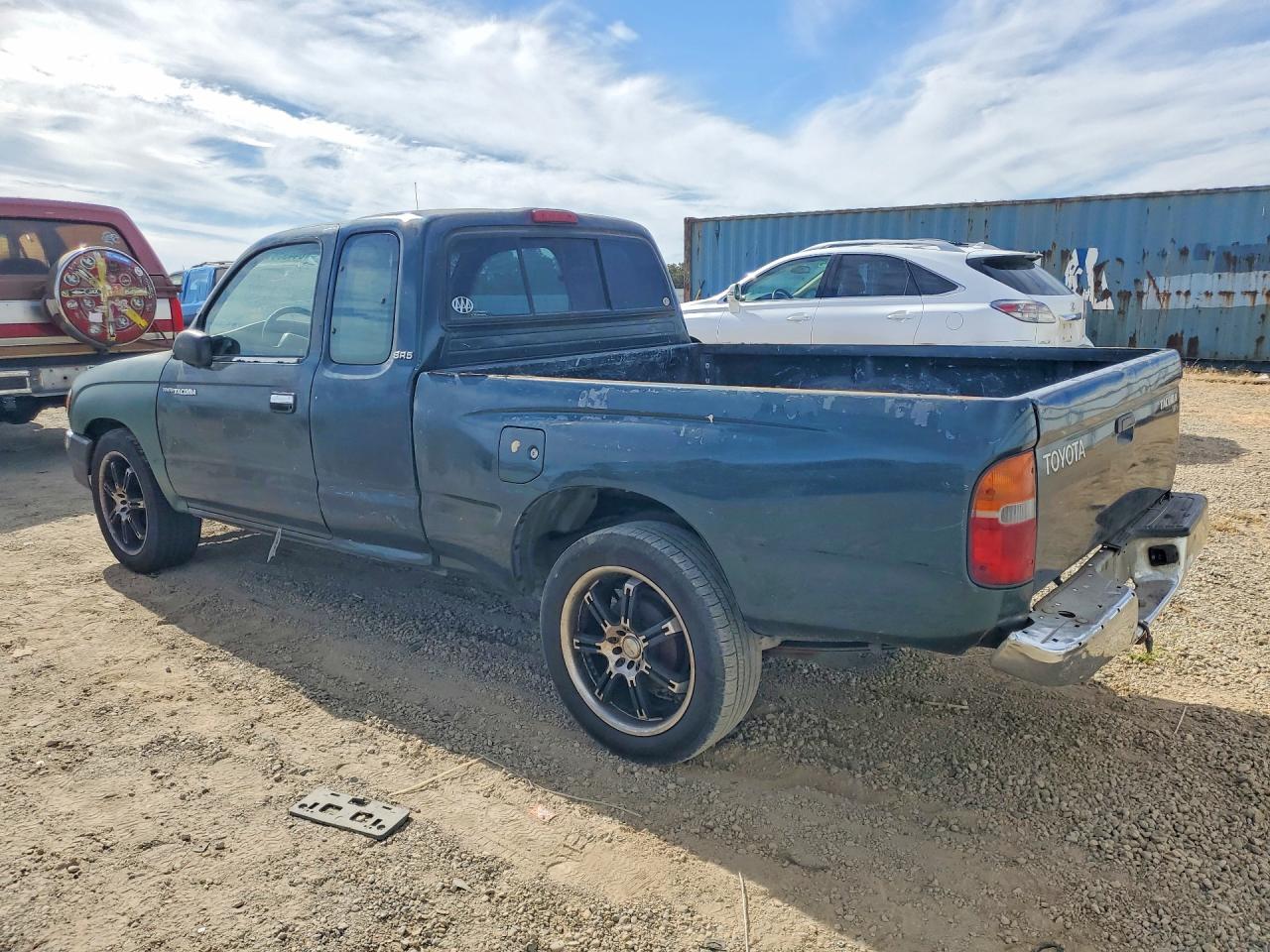 1998 Toyota Tacoma Base Green vin: 4TAVL52N2WZ174414
