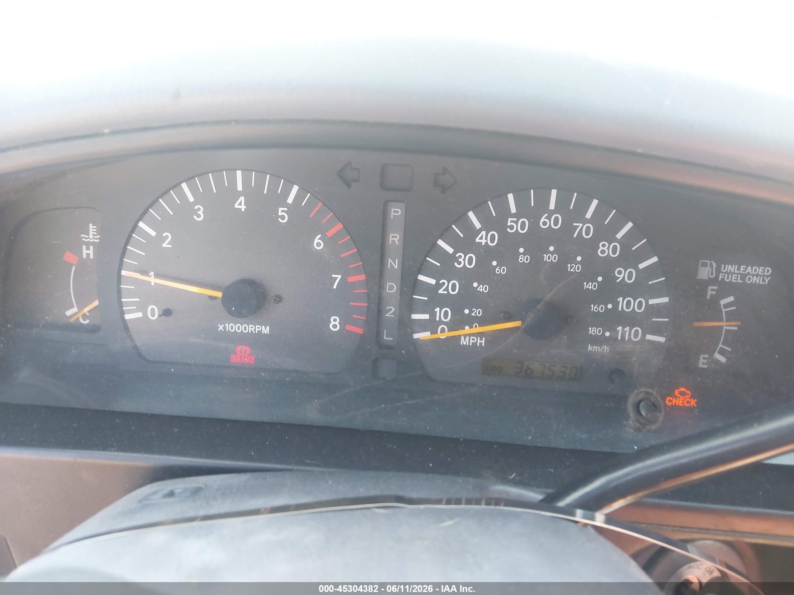 1999 Toyota Tacoma   White vin: 4TAVL52N2XZ457347