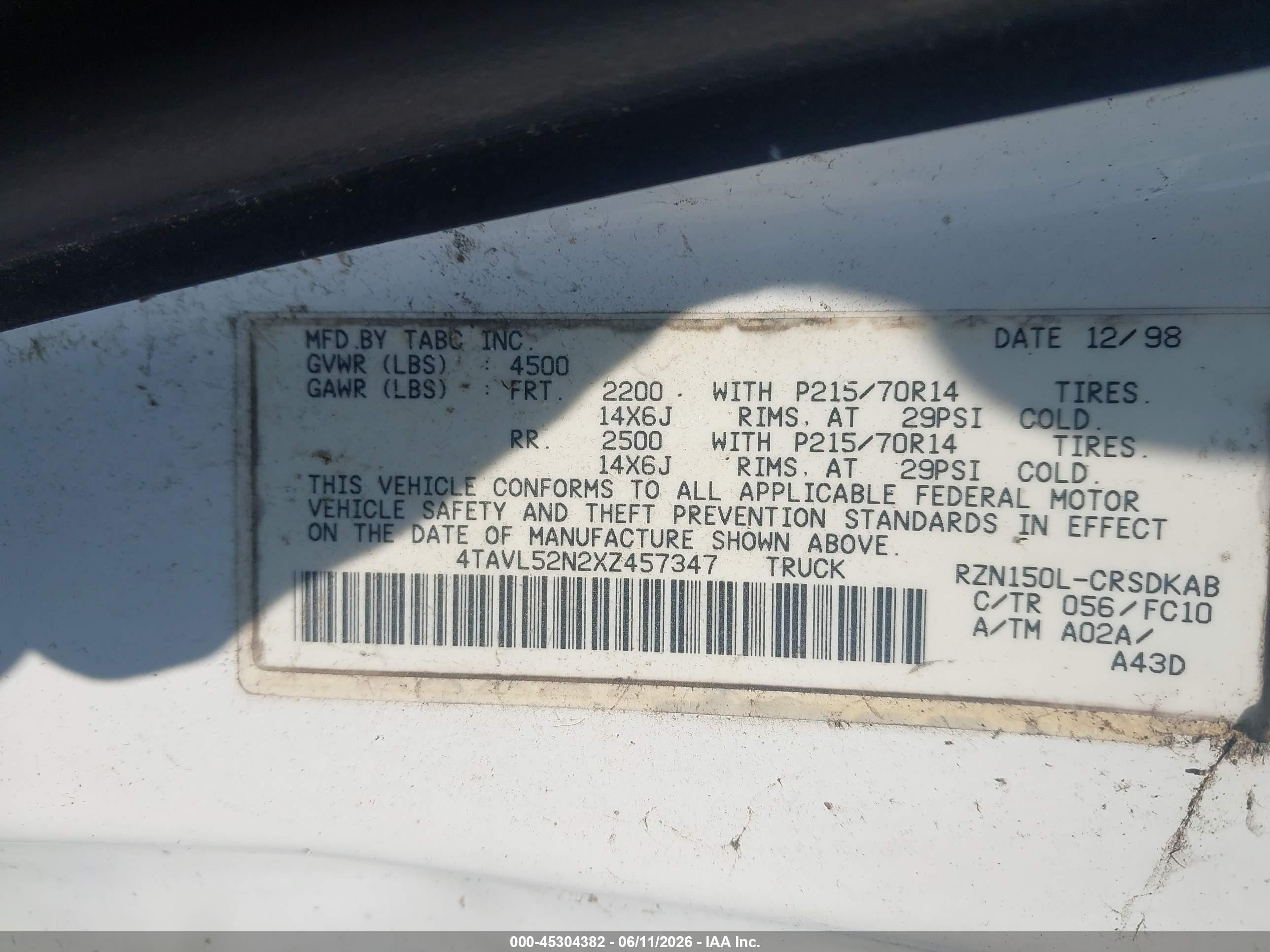 1999 Toyota Tacoma   White vin: 4TAVL52N2XZ457347