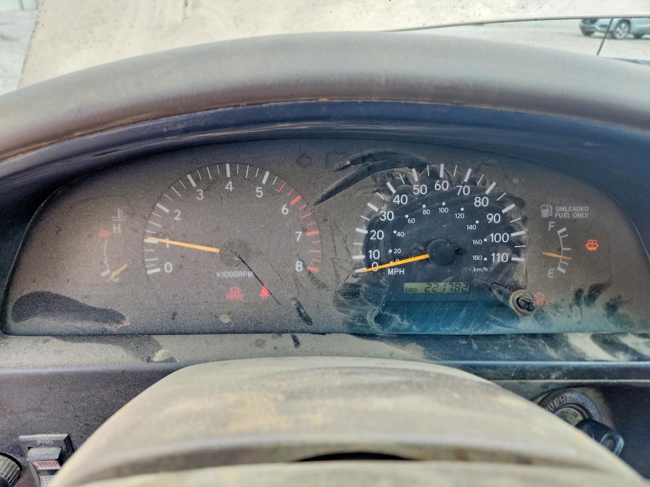 1999 Toyota Tacoma Xtracab Gold vin: 4TAVL52N2XZ472396