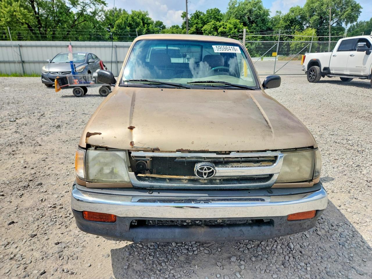 1999 Toyota Tacoma Xtracab Gold vin: 4TAVL52N2XZ472396