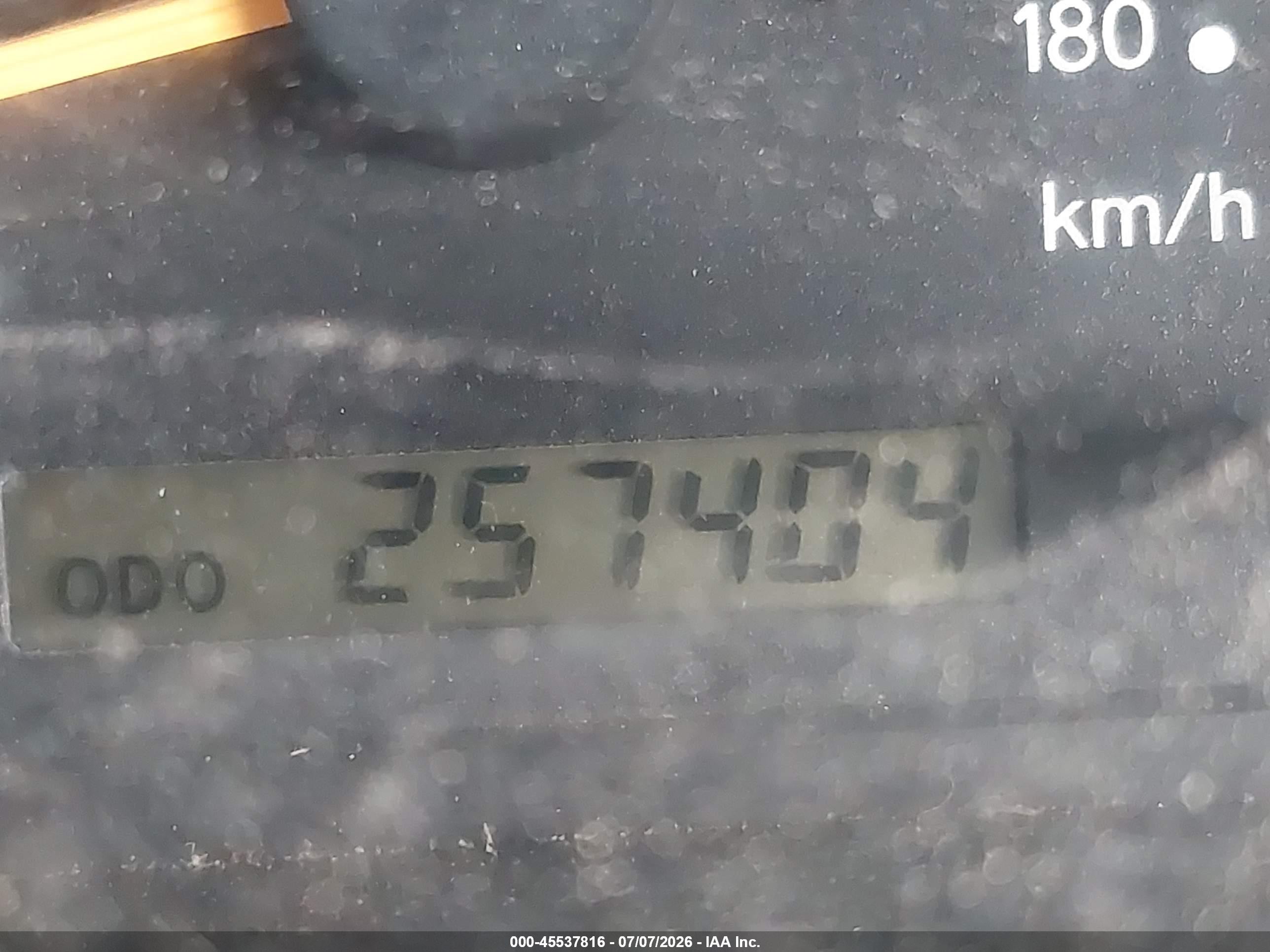 2000 Toyota Tacoma   Red vin: 4TAVL52N2YZ606034
