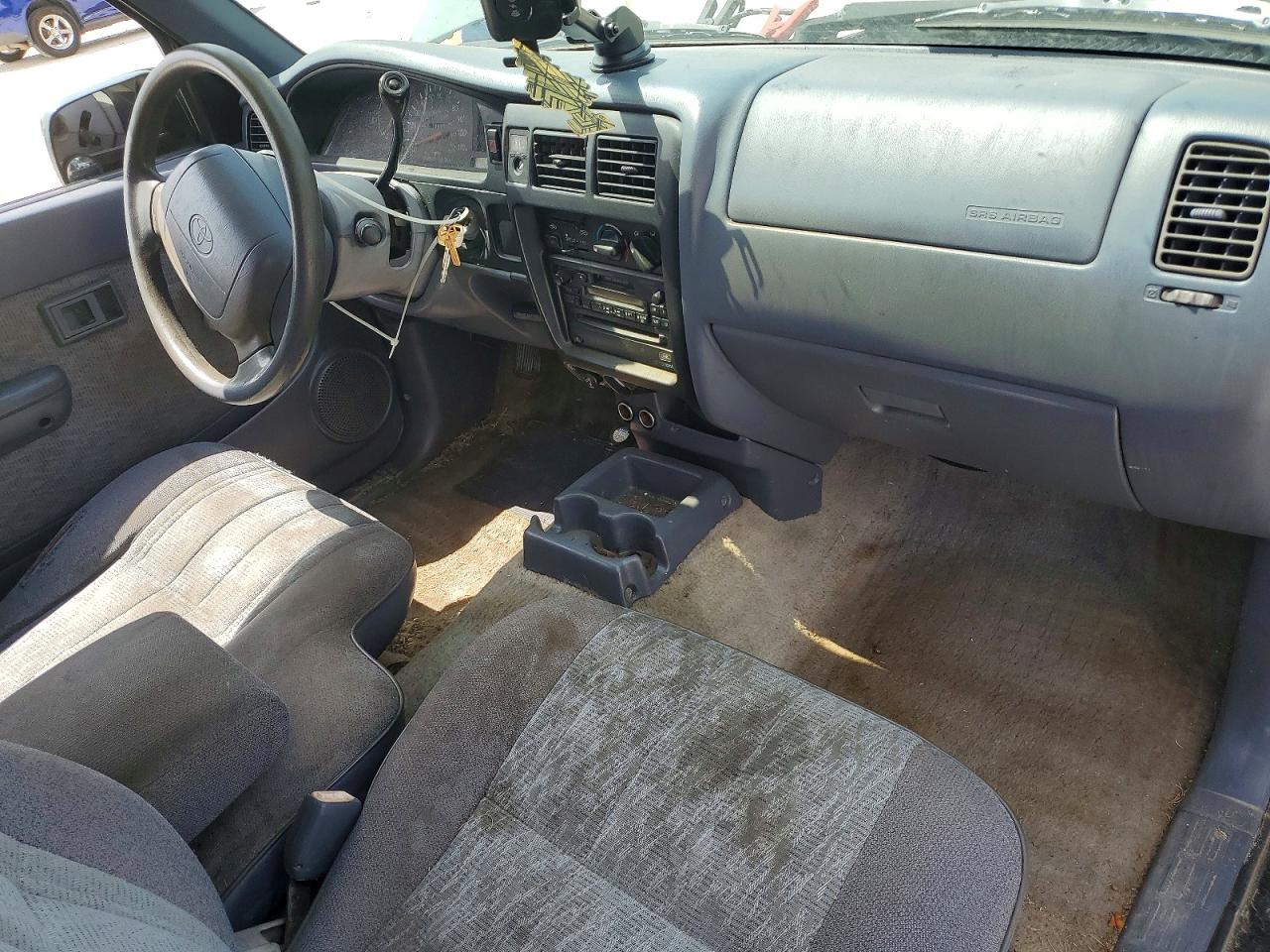 1998 Toyota Tacoma Base Green vin: 4TAVL52N3WZ015255