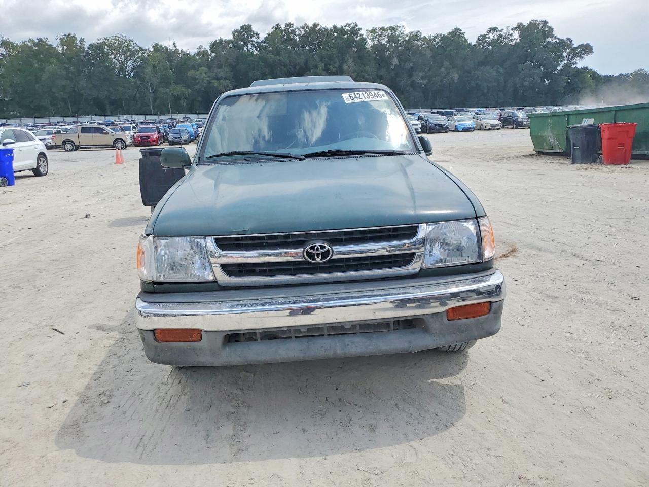 1998 Toyota Tacoma Base Green vin: 4TAVL52N3WZ015255
