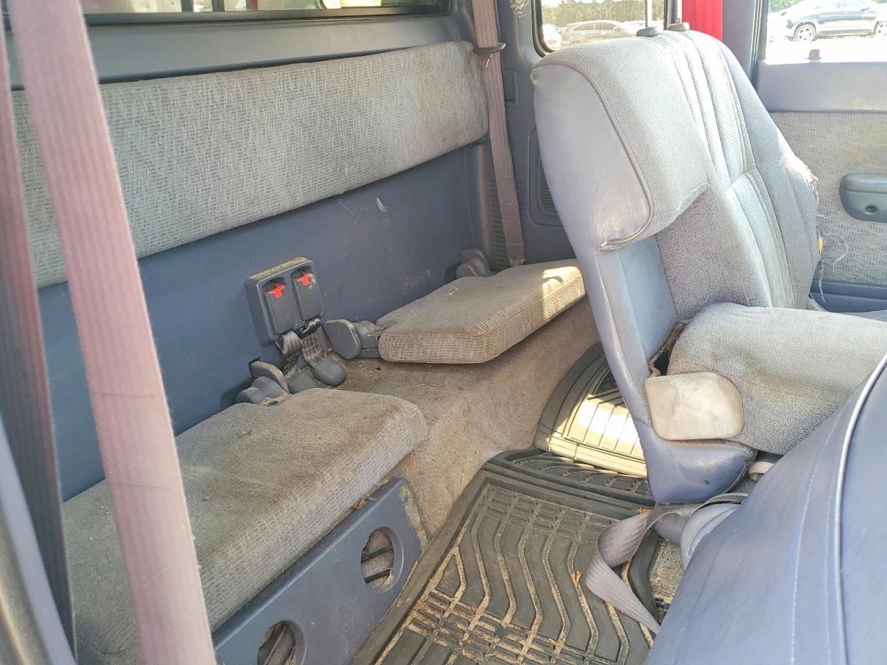 1998 Toyota Tacoma Base Green vin: 4TAVL52N3WZ015255