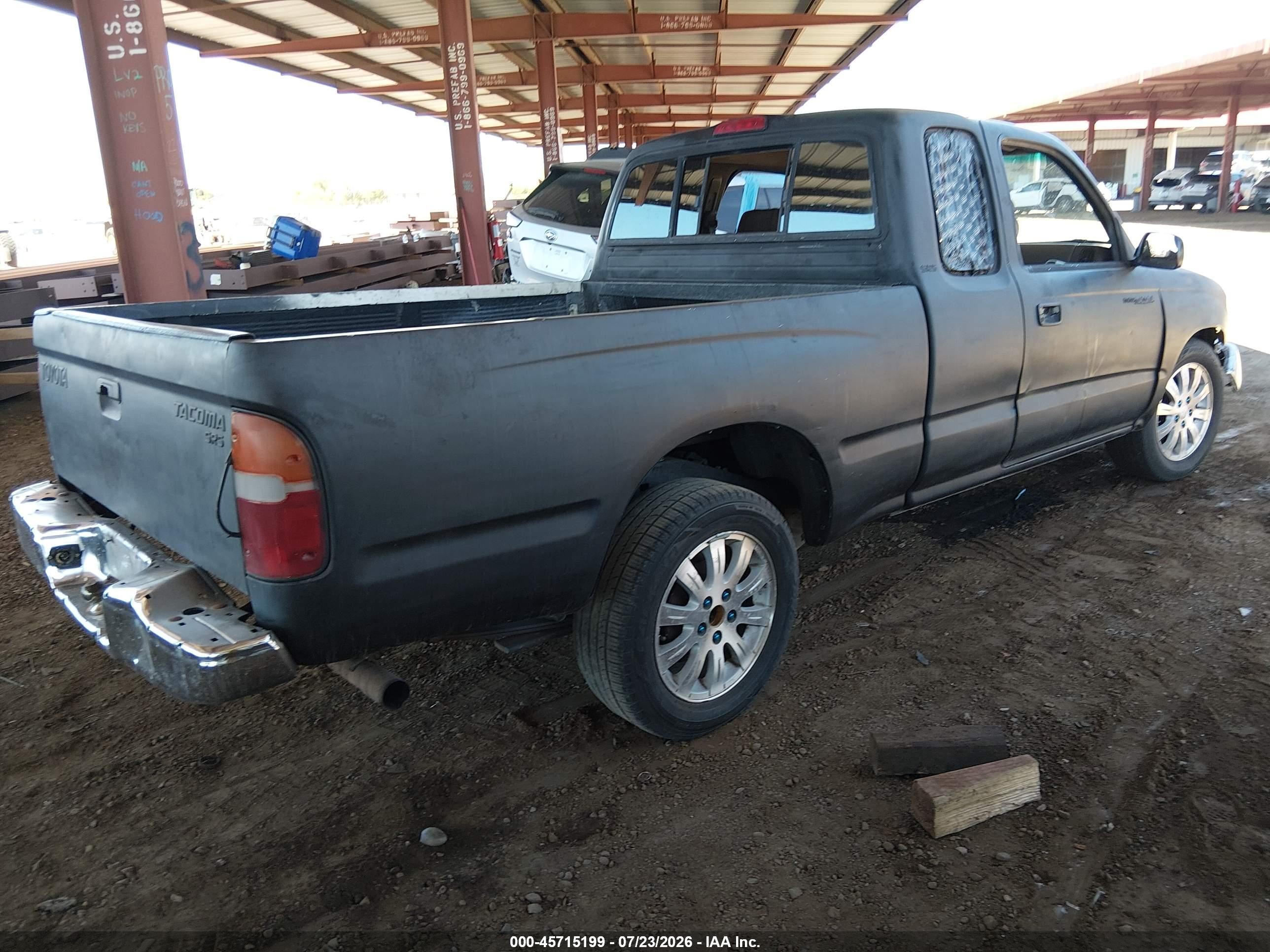 1998 Toyota Tacoma   Black vin: 4TAVL52N3WZ024263