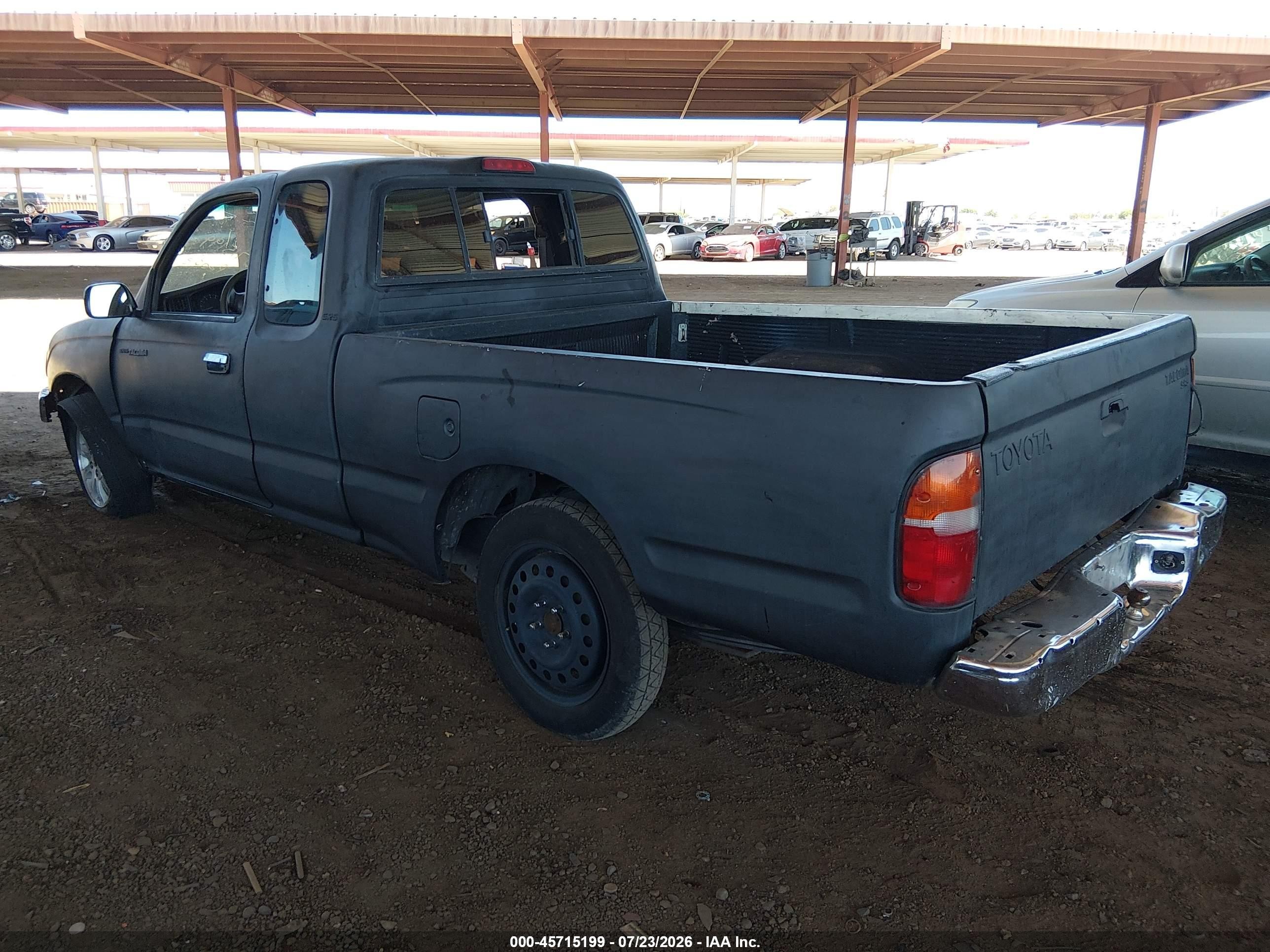 1998 Toyota Tacoma   Black vin: 4TAVL52N3WZ024263