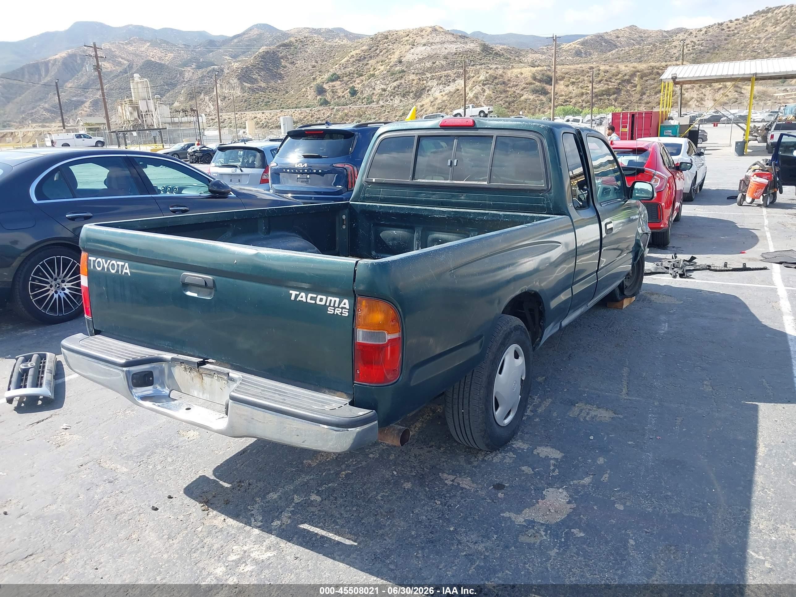 2000 Toyota Tacoma   Green vin: 4TAVL52N3YZ664914