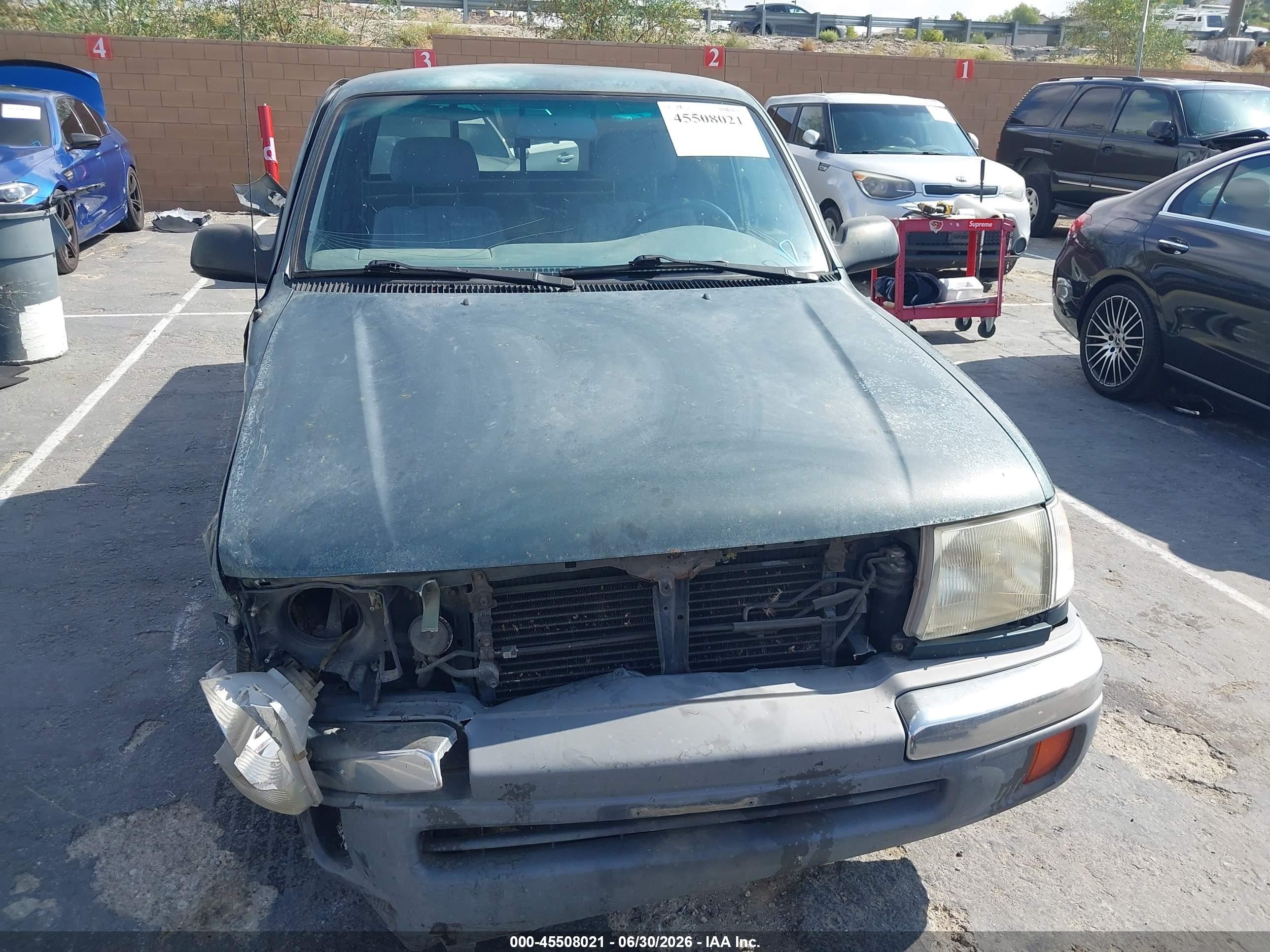 2000 Toyota Tacoma   Green vin: 4TAVL52N3YZ664914