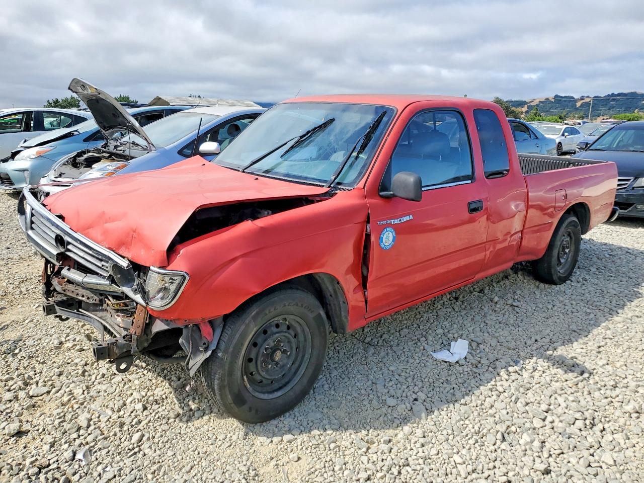 1996 Toyota Tacoma Xtracab Red vin: 4TAVL52N4TZ090980