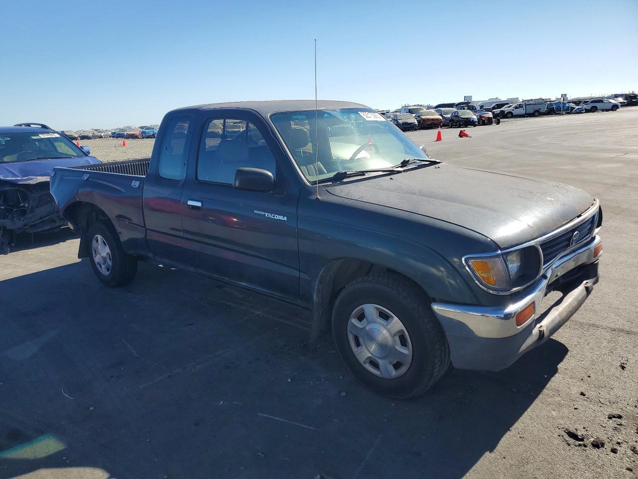 1996 Toyota Tacoma Base Green vin: 4TAVL52N4TZ113254
