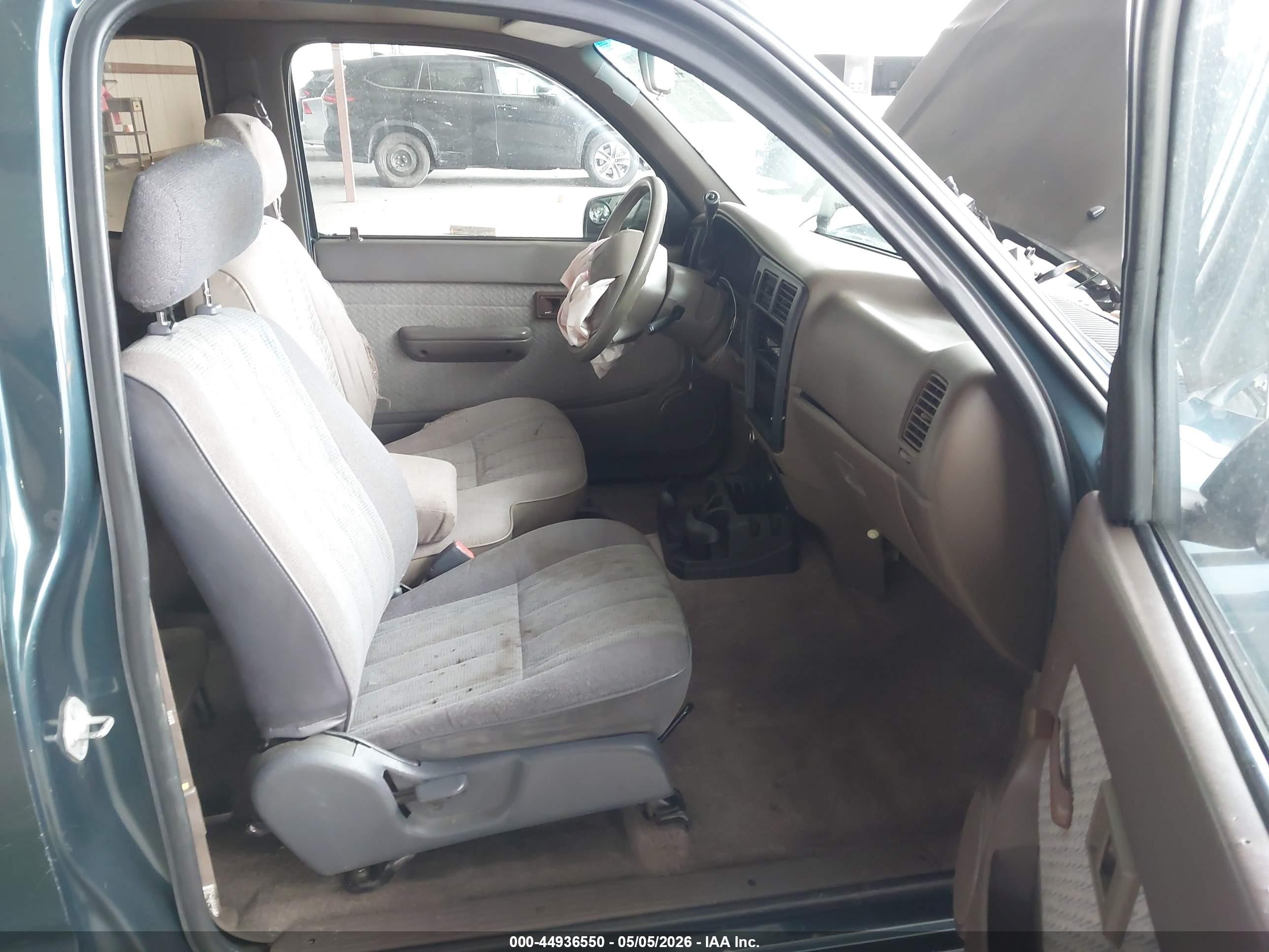 1997 Toyota Tacoma   Green vin: 4TAVL52N4VZ314476