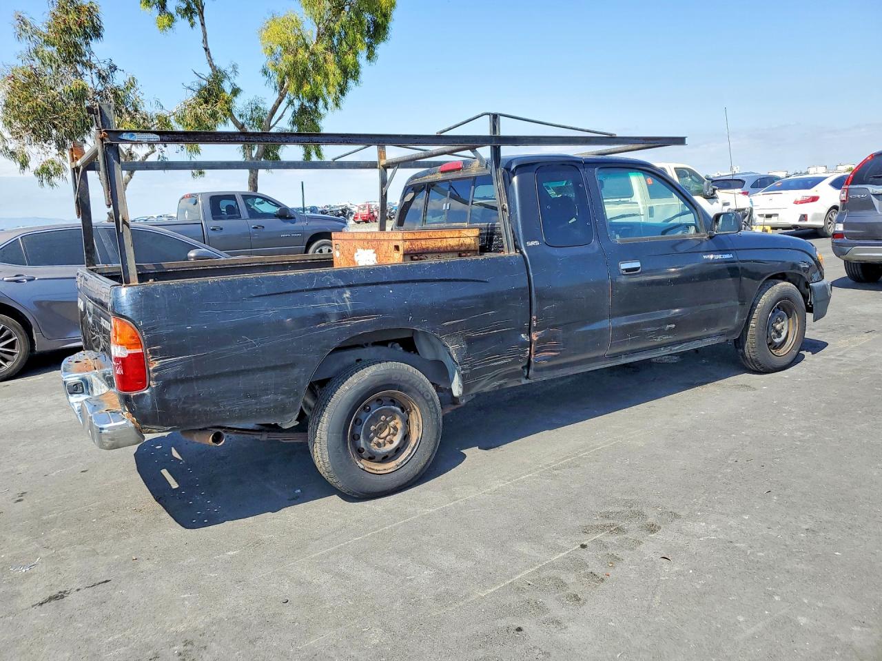 1999 Toyota Tacoma Xtracab Black vin: 4TAVL52N4XZ428853