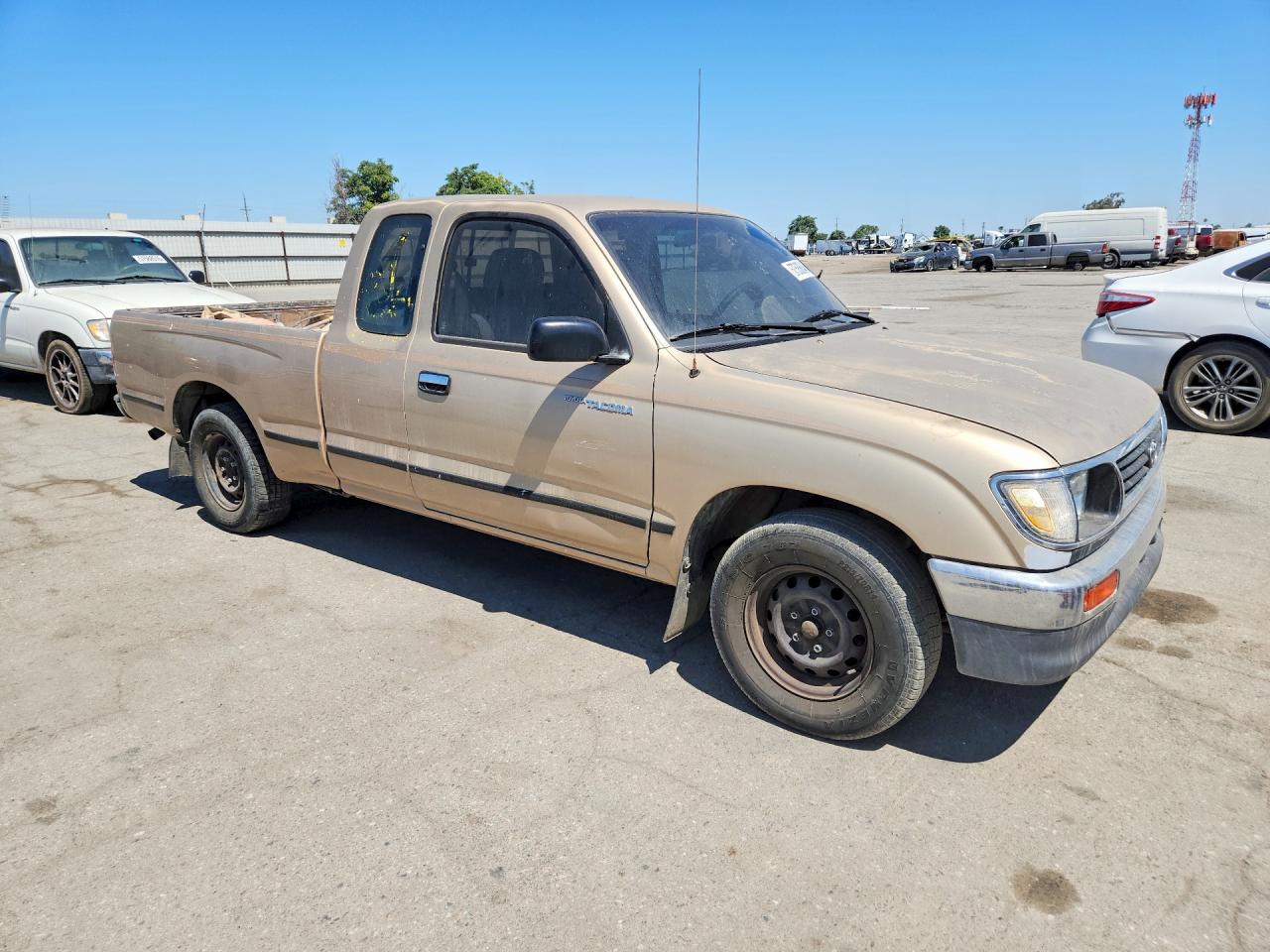1996 Toyota Tacoma Xtracab Gold vin: 4TAVL52N5TZ113537
