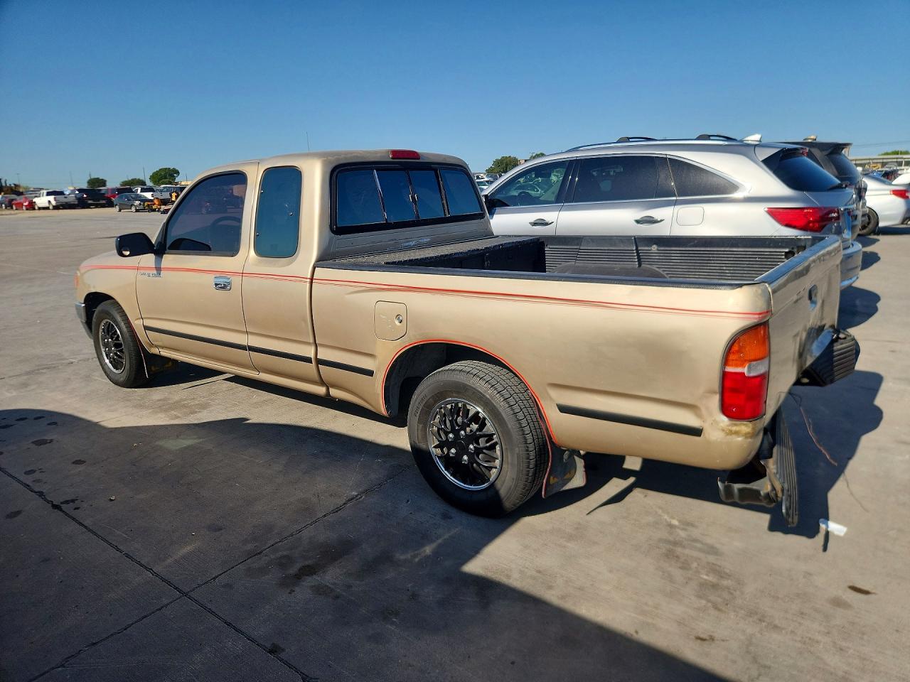 1996 Toyota Tacoma Base Бежевый vin: 4TAVL52N5TZ166139