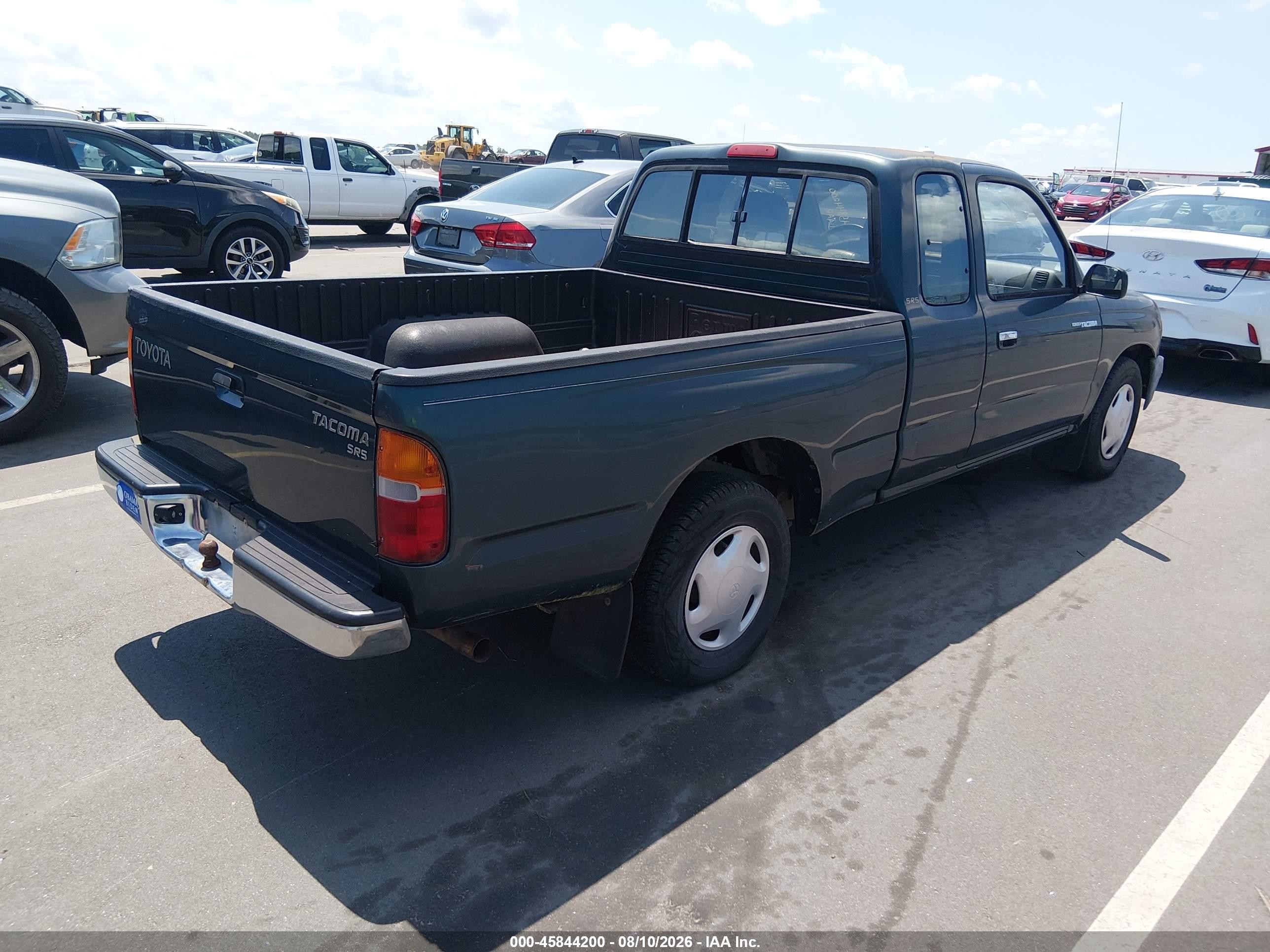 1998 Toyota Tacoma   Зеленый vin: 4TAVL52N5WZ004676