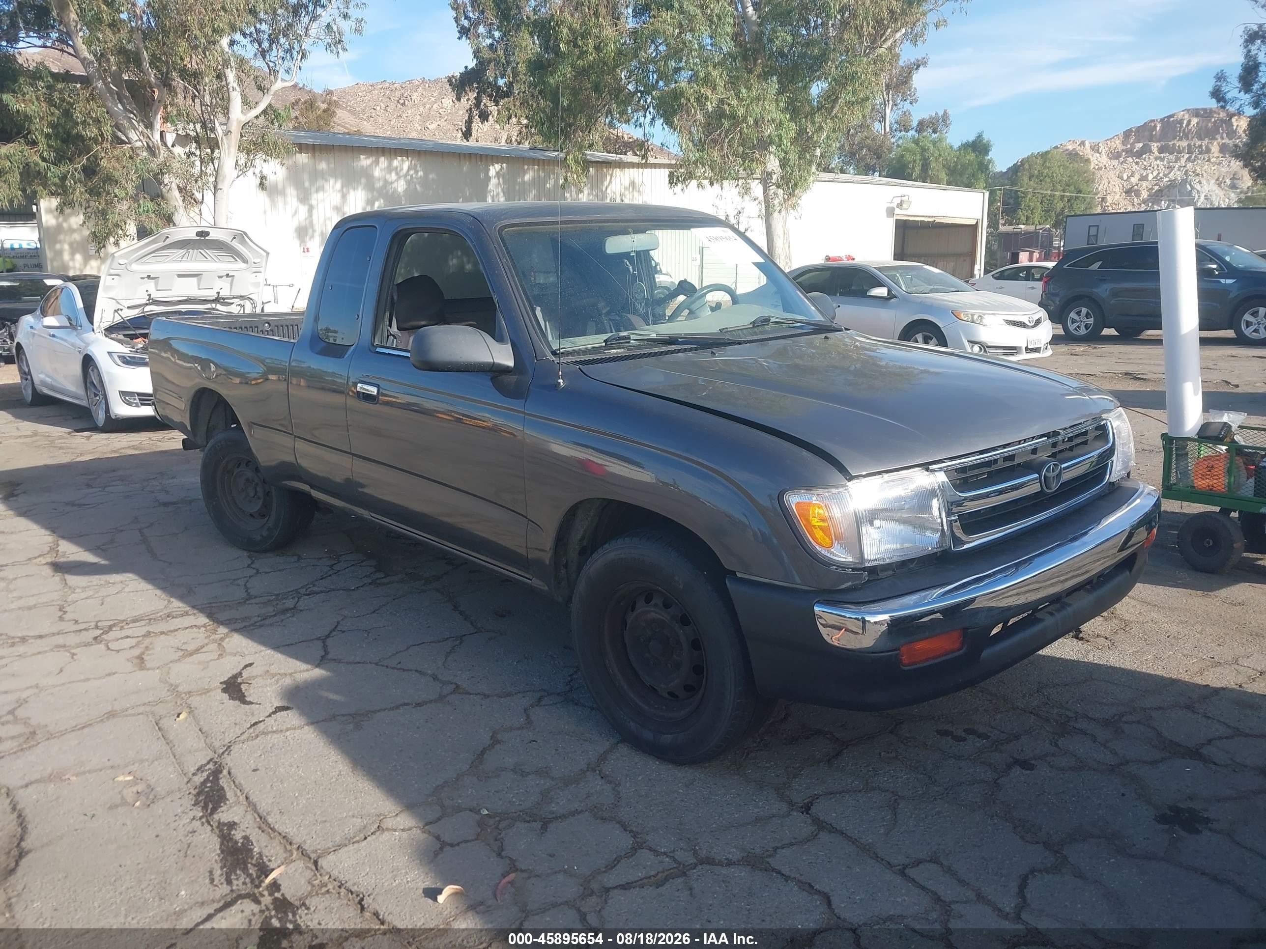 2000 Toyota Tacoma   Gray vin: 4TAVL52N5YZ581999
