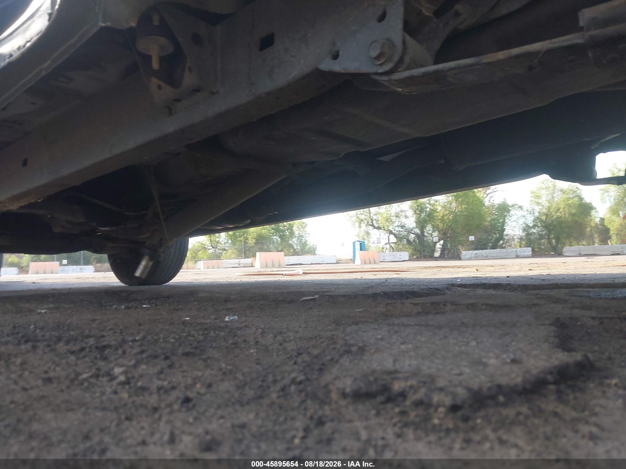 2000 Toyota Tacoma   Gray vin: 4TAVL52N5YZ581999