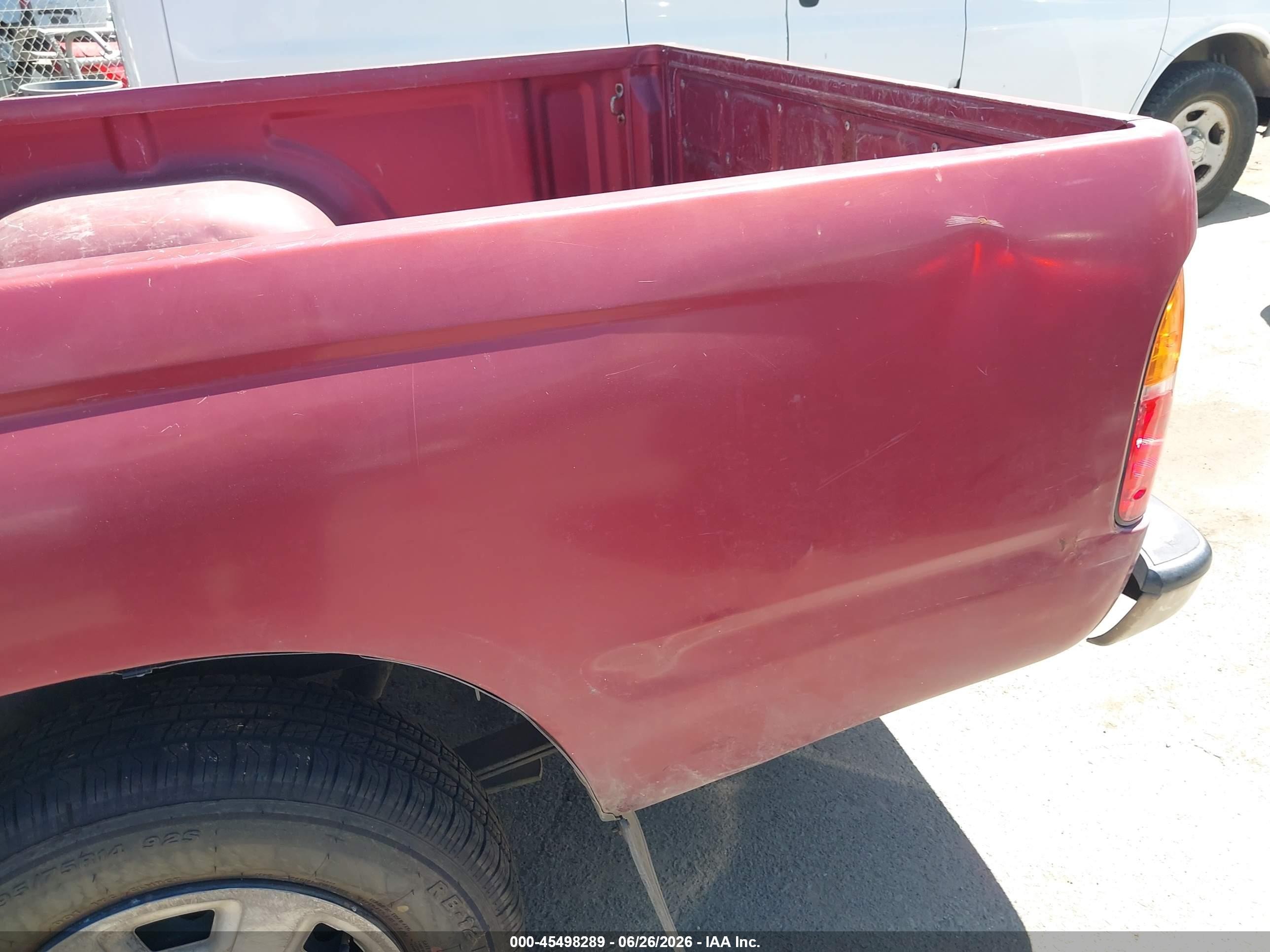1997 Toyota Tacoma   Red vin: 4TAVL52N6VZ313488