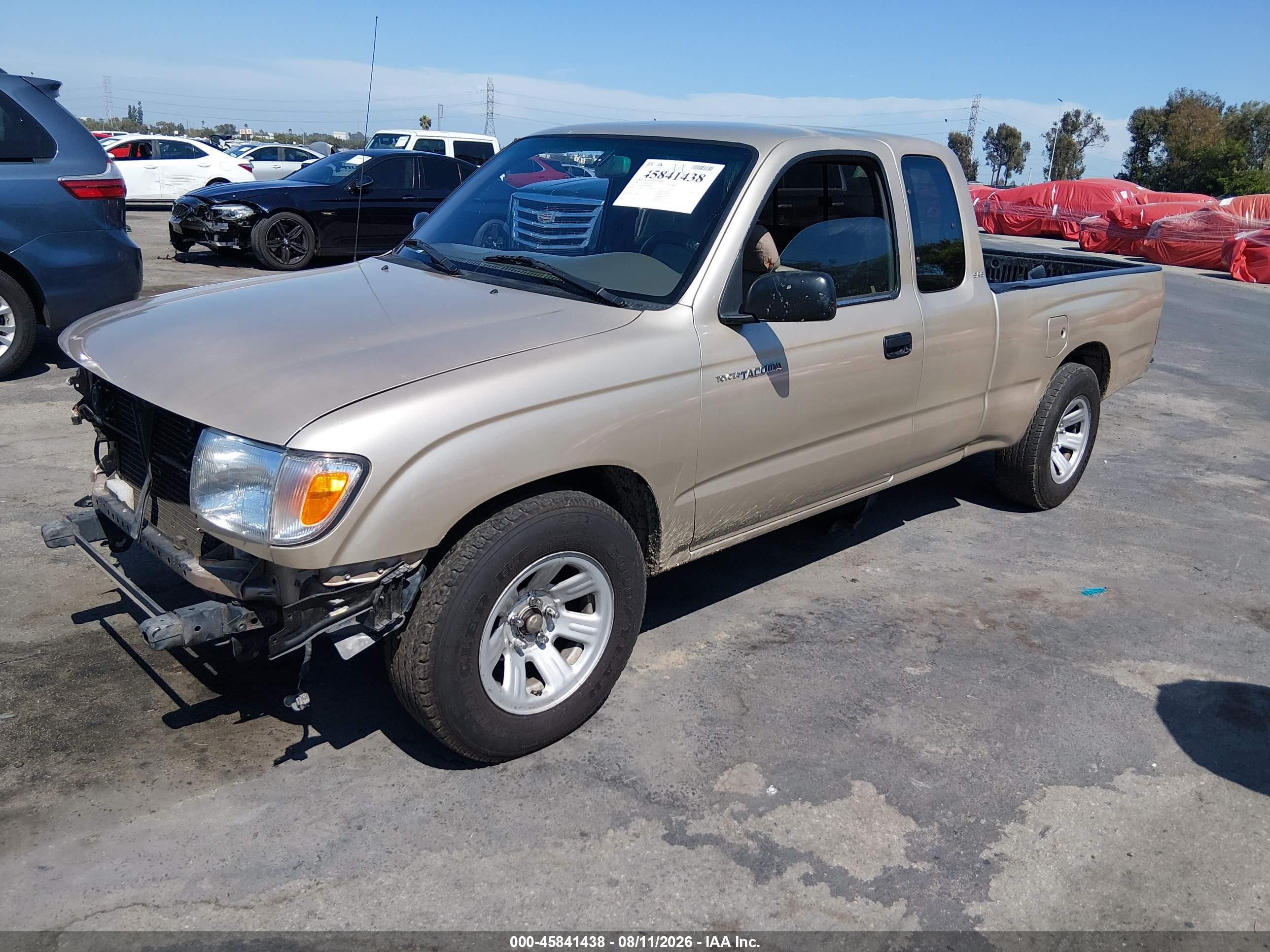 1998 Toyota Tacoma   Бежевый vin: 4TAVL52N6WZ016982