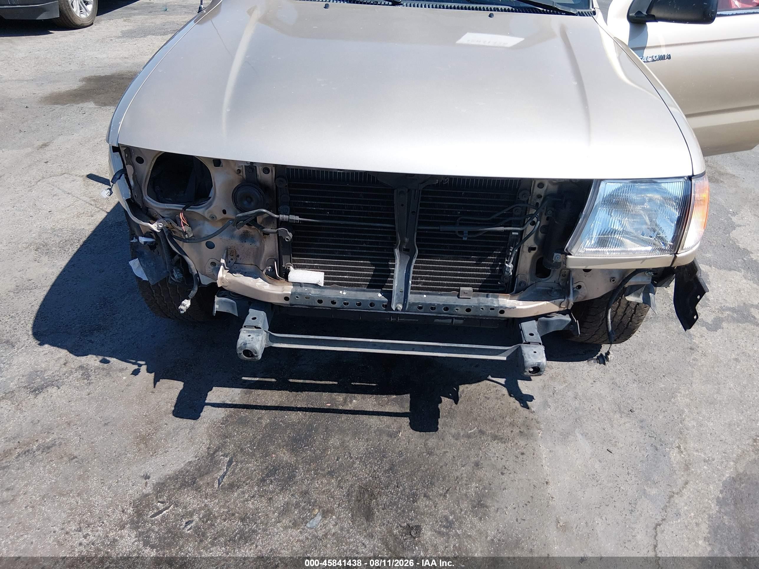 1998 Toyota Tacoma   Бежевый vin: 4TAVL52N6WZ016982