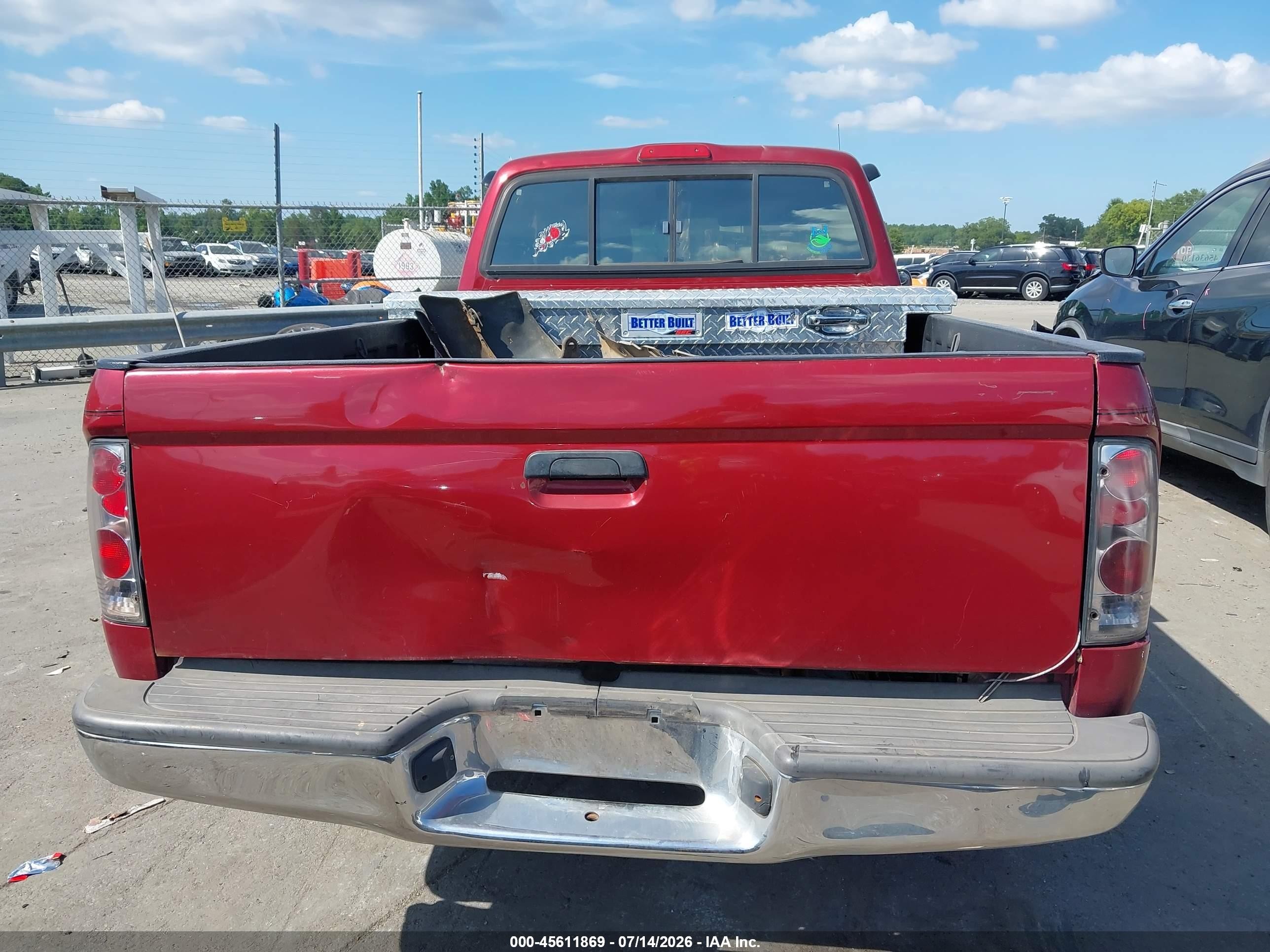 1998 Toyota Tacoma   Burgundy vin: 4TAVL52N6WZ075403