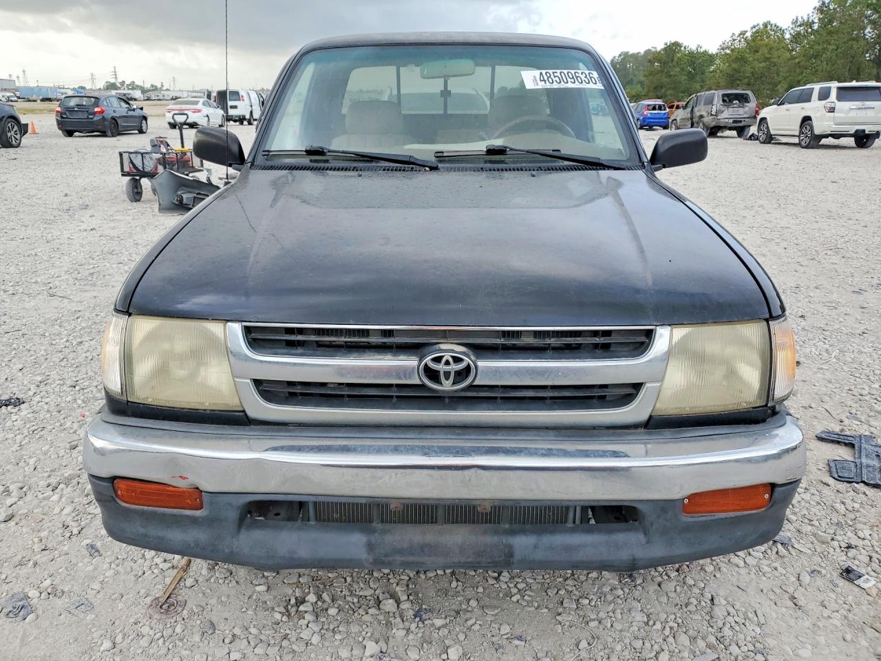 1999 Toyota Tacoma Base Black vin: 4TAVL52N6XZ527416