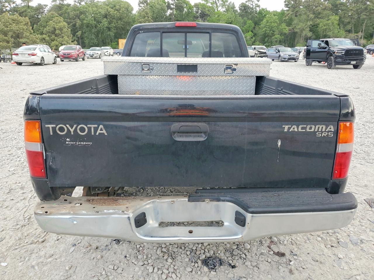 1999 Toyota Tacoma Base Black vin: 4TAVL52N6XZ527416