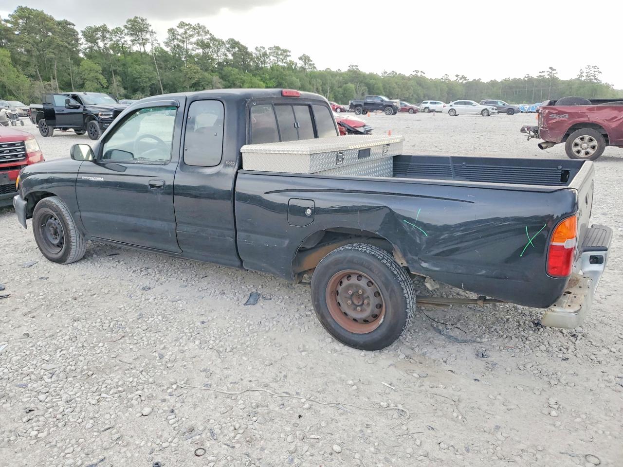 1999 Toyota Tacoma Base Black vin: 4TAVL52N6XZ527416